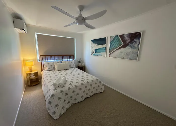 Orana #2 Buddina Duplex